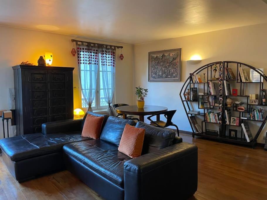 Appartement Sur Le Parvis De La Cathedrale Senlis  Eksteriør bilde